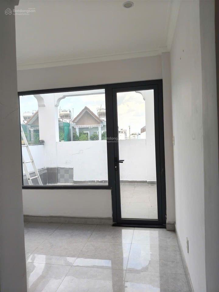 Bán gấp nhà đẹp đường 42 bình trưng hẻm ô tô tránh ô tô vào nhà 78m, công năng đầy đủ cho gia đình