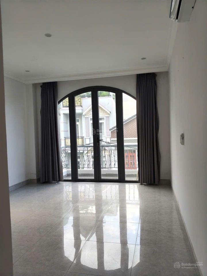 Bán gấp nhà đẹp đường 42 bình trưng hẻm ô tô tránh ô tô vào nhà 78m, công năng đầy đủ cho gia đình