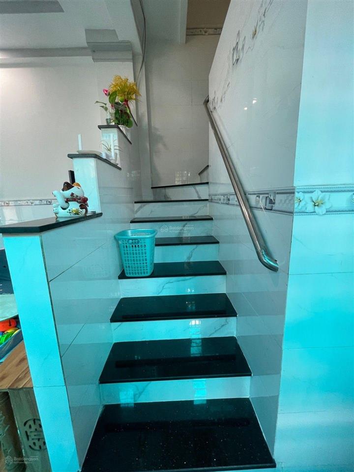 Bán gấp nhà hẻm xe hơi nguyễn thị định, cát lái gần trường tiểu học thạnh mỹ lợi