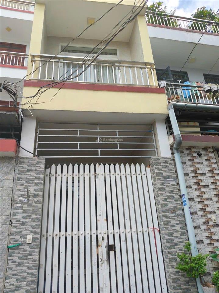 Nhà 2 tầng hiếm có chỉ vài bước chân ra bờ sông ngắm pháo hoa,ra mặt tiền trần não 3 phút,hxh