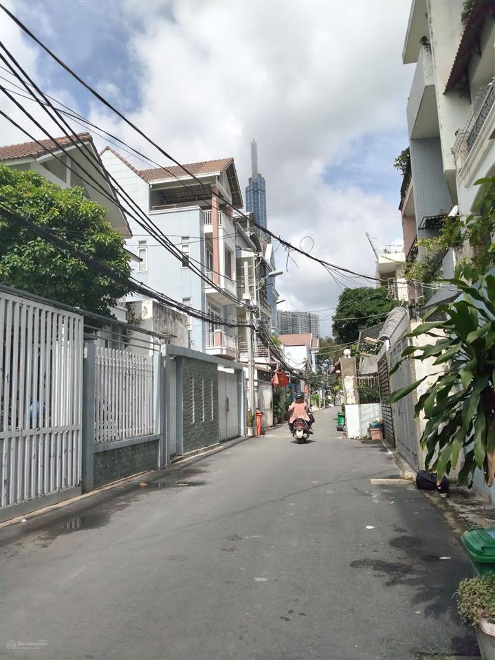 Nhà 2 tầng hiếm có chỉ vài bước chân ra bờ sông ngắm pháo hoa,ra mặt tiền trần não 3 phút,hxh
