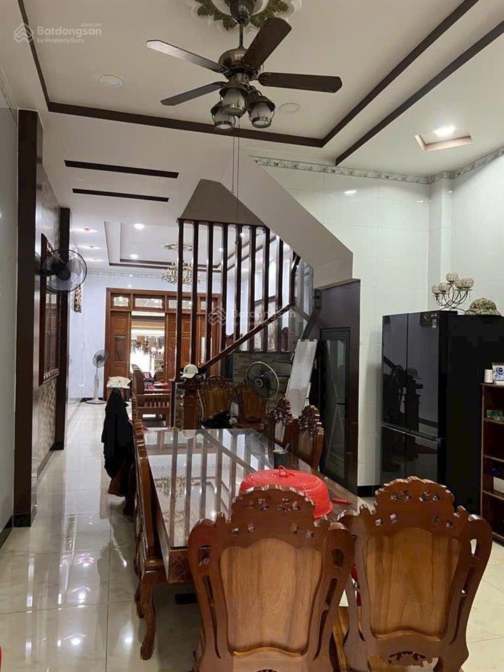 Bán gấp giảm mạnh 23 tỷ còn 19 tỷ,nhà mặt tiền đường 20m,nguyễn tư nghiêm,ở hay kinh doanh đều tốt