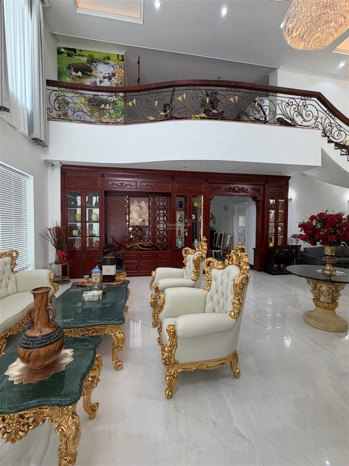Bán biệt thự đẳng cấp giới siêu giàu khu compound nguyễn văn hưởng thông số đẹp 777,7m2