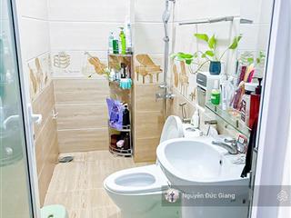 Cho thuê chdv tại huỳnh tấn phát, 30 m2, nội thất, 4tr.