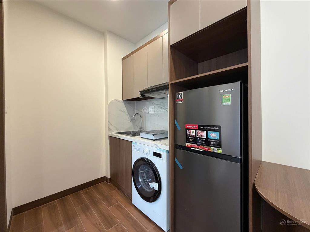 Cho thuê căn studio ban công thoáng  full nội thất gỗ ấm áp  cho nuôi pet  gần lake view