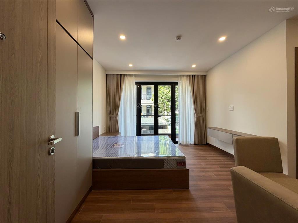 Cho thuê căn studio ban công thoáng  full nội thất gỗ ấm áp  cho nuôi pet  gần lake view