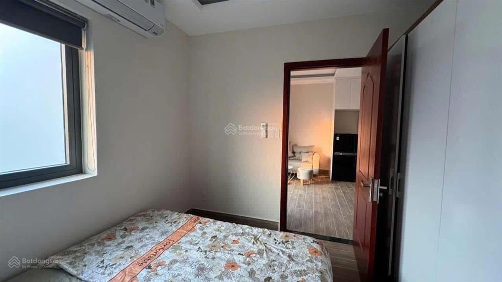 Cho thuê căn 1 phòng ngủ ban công thoáng  cho nuôi pet  gần lake view  full nội thất