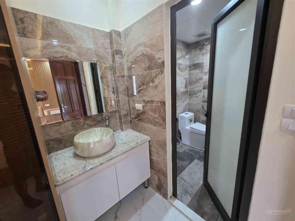 Ô tô vào nhà dương văn bé 60m2 5 tầng hàng xóm times city, gần metro 7,10 chỉ 13.8 tỷ
