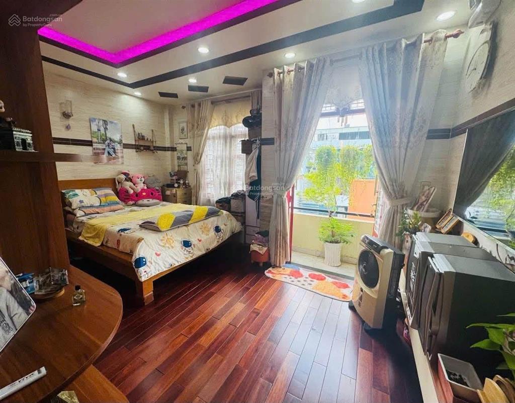 Nhà đẹp ở ngay âu dương lân, quận 8, 100m2. pháp lý chuẩn, công chứng nhanh!