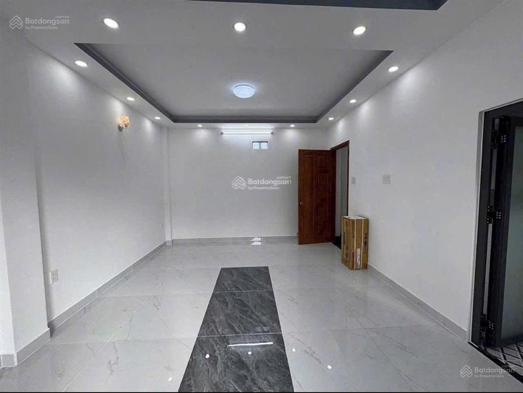 Chịu lỗ cần bán gấp nhà hoàng sa, p11, quận 3 với giá ưu đãi chỉ  ₫/75m2, shr!!