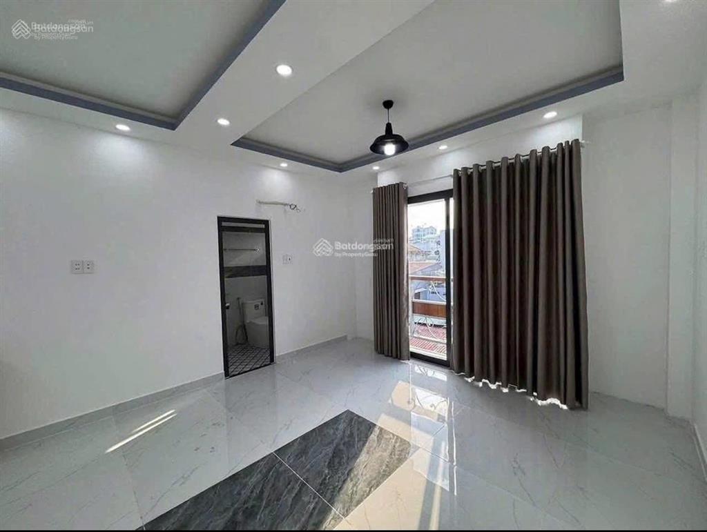 Chịu lỗ cần bán gấp nhà hoàng sa, p11, quận 3 với giá ưu đãi chỉ  ₫/75m2, shr!!