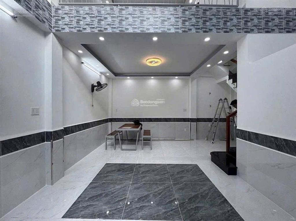 Chịu lỗ cần bán gấp nhà hoàng sa, p11, quận 3 với giá ưu đãi chỉ  ₫/75m2, shr!!