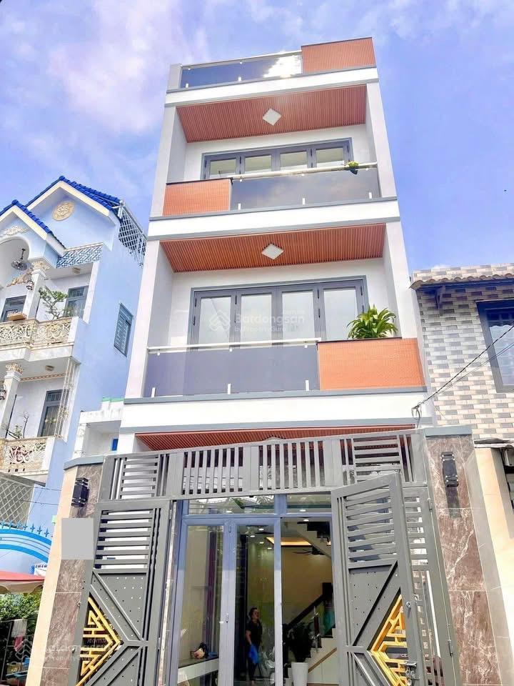 Siêu phẩm mùa hè  bán nhà phạm thế hiển, p3, quận 8 với giá chỉ 4 tỷ 030/67,5m2, sổ sẵn!!