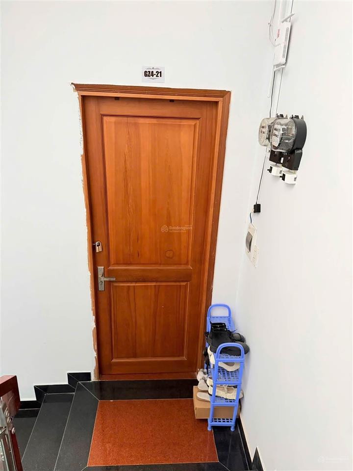 Cách công viên lê thị riêng chỉ 5 phút  bán nhà cmt8, quận 10. với dt 60,2m2