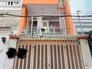 Cách công viên lê thị riêng chỉ 5 phút  bán nhà cmt8, quận 10. với dt 60,2m2 mà giá chỉ 6,13 tỷ!
