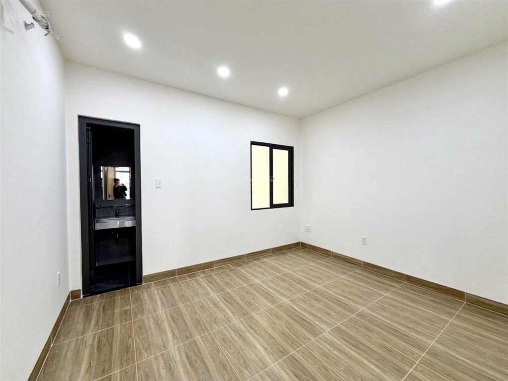 Bán lỗbán gấp ngay trong tháng  nhà an dương vương, q5. chỉ 5 tỷ 590/63m2, đang cho thuê 25tr!!!