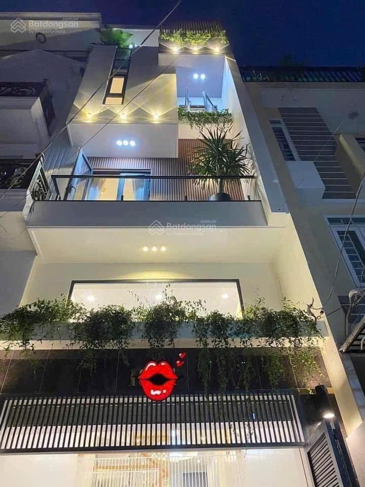 Kẹt tiền chú lộc bán nhà cao lỗ, phường 4, quận 8  76.8m2 (4.8x16m) sổ sẵn gần parc mall