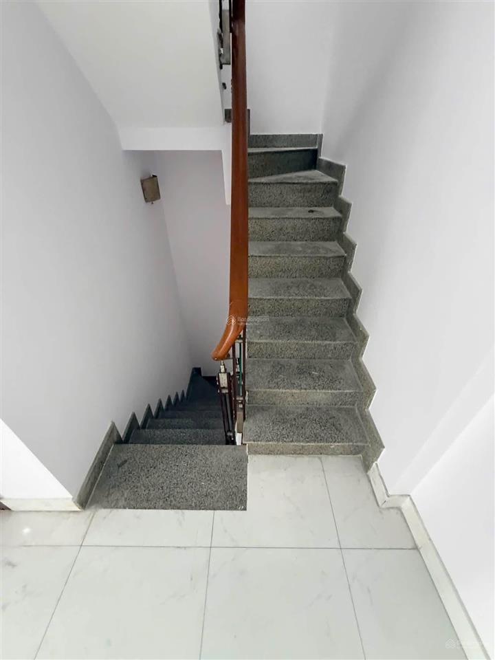 Nhà quá đỉnh  6 tầng btct kiên cố 
hẻm 2 xe hơi tránh nhau chỉ nhỉnh 4
tỷ/53m2!!!