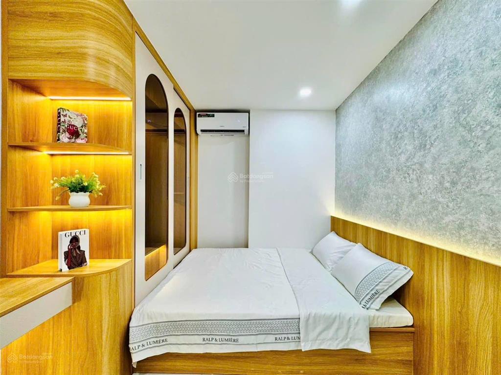 Cách hồ con rùa chỉ 5p di chuyển  bán nhà võ văn tần, phường 5, quận 3  giá 4.88tỷ/75m2 (5x15m)