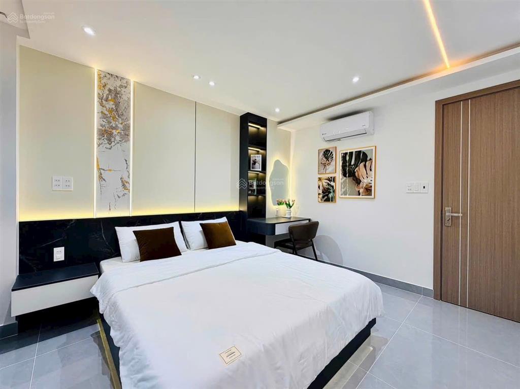 Cách hồ con rùa chỉ 5p di chuyển  bán nhà võ văn tần, phường 5, quận 3  giá 4.88tỷ/75m2 (5x15m)