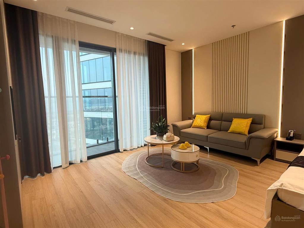 Cần bán căn hộ the holiday hạ long giá 2 tỷ 5