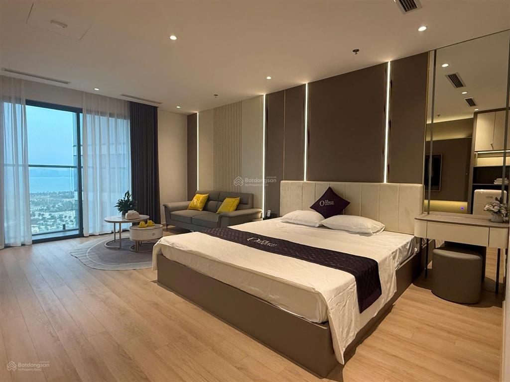 Cần bán căn hộ the holiday hạ long giá 2 tỷ 5