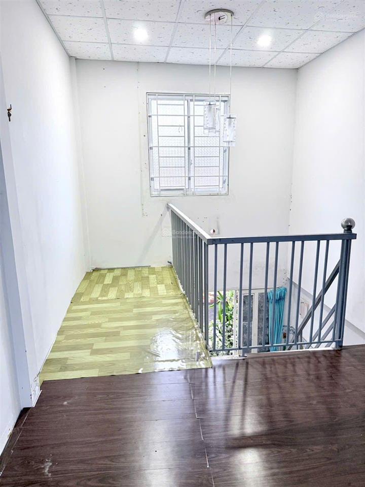 Bán nhà riêng, diện tích 16,8m2