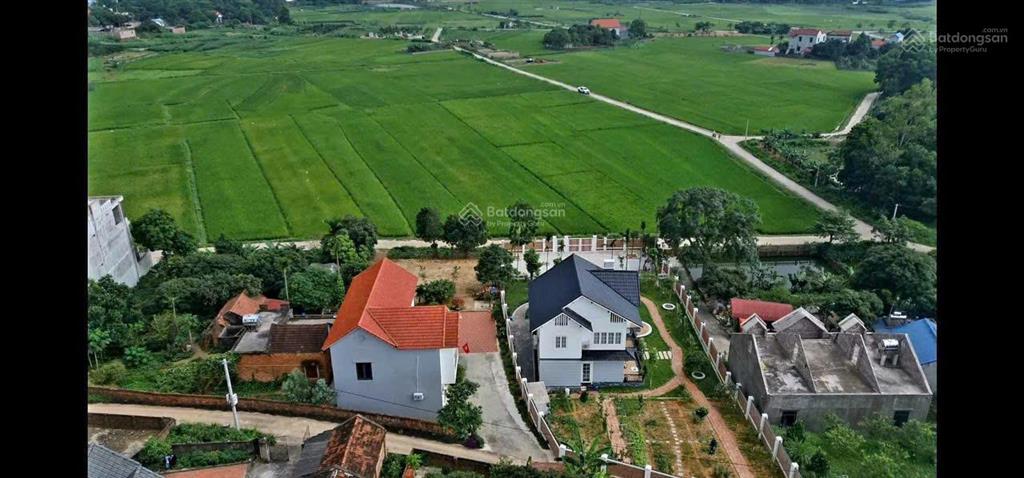 Bán nhà đất ven đô tặng biệt thự như hình tại sóc sơn 20 tỷ, 1076 m2, view đẹp, giá siêu hời