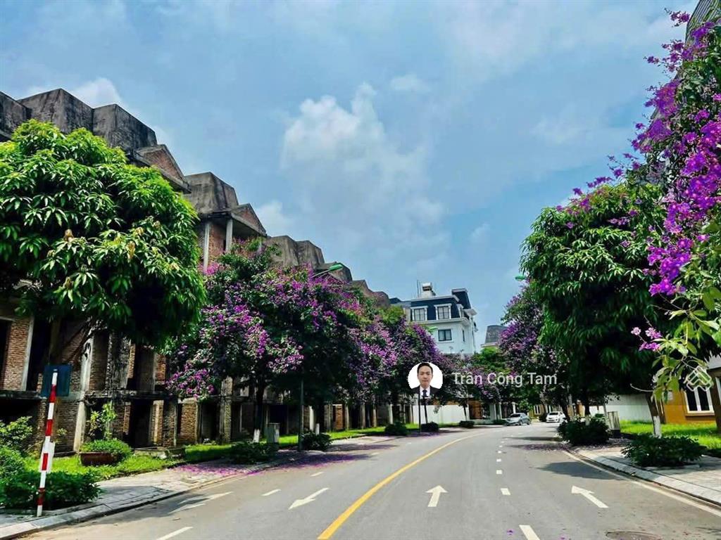 Bán biệt thự mặt hồ 301m², tại khu đô thị mới lideco, trạm trôi, hoài đức, hà nội