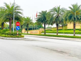 Hiếm, khu phân lô cb qđ 918, phúc đồng, lb, vỉa hè, 3 ô tô tránh, dt 93 m, mt 5.5 m, giá 25 tỷ 9