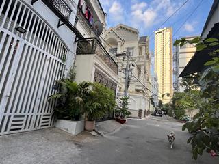 Bán nhà lê thị chợ quận 7, kế bên cục thuế, 63m2, ngang 5m, hẻm xe hơi, nhà mới, 9.x t