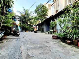 Bán nhà riêng 3 tầng  hẻm 8m  cn 89m2  đường số 8 p.11 (thống nhất)  chỉ 8.3 tỷ