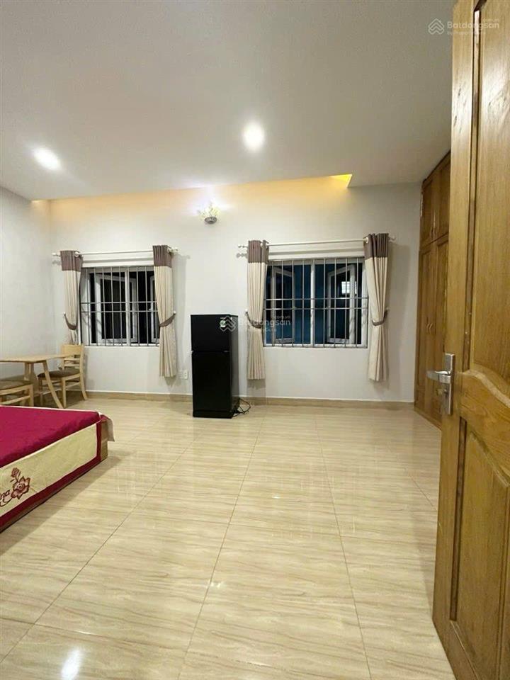 Phòng cho thuê rộng rãi 30m2  quận 2 full nội thất 2 cửa sổ trời thoáng  thạnh mỹ lợi yên tĩnh