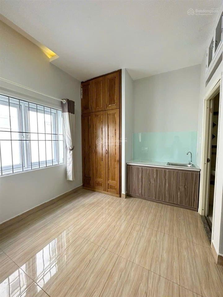 Phòng cho thuê rộng rãi 30m2  quận 2 full nội thất 2 cửa sổ trời thoáng  thạnh mỹ lợi yên tĩnh