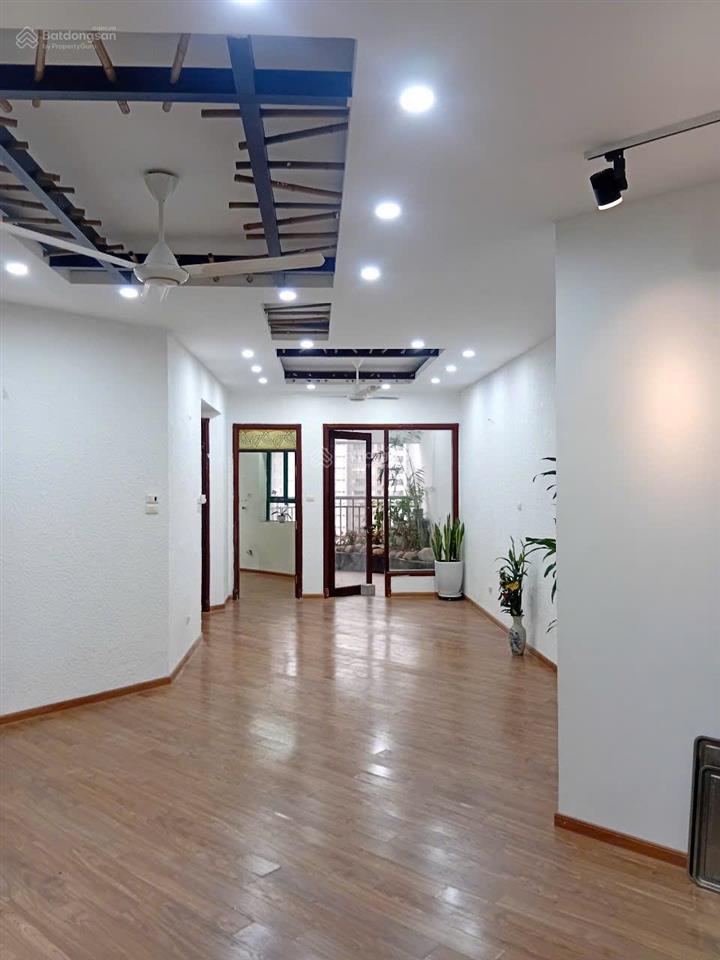 Bán căn giá rẻ nhất trung hòa, 153m2 (3pn, 3wc)  hoàng đạo thúy. 0984 677 ***
