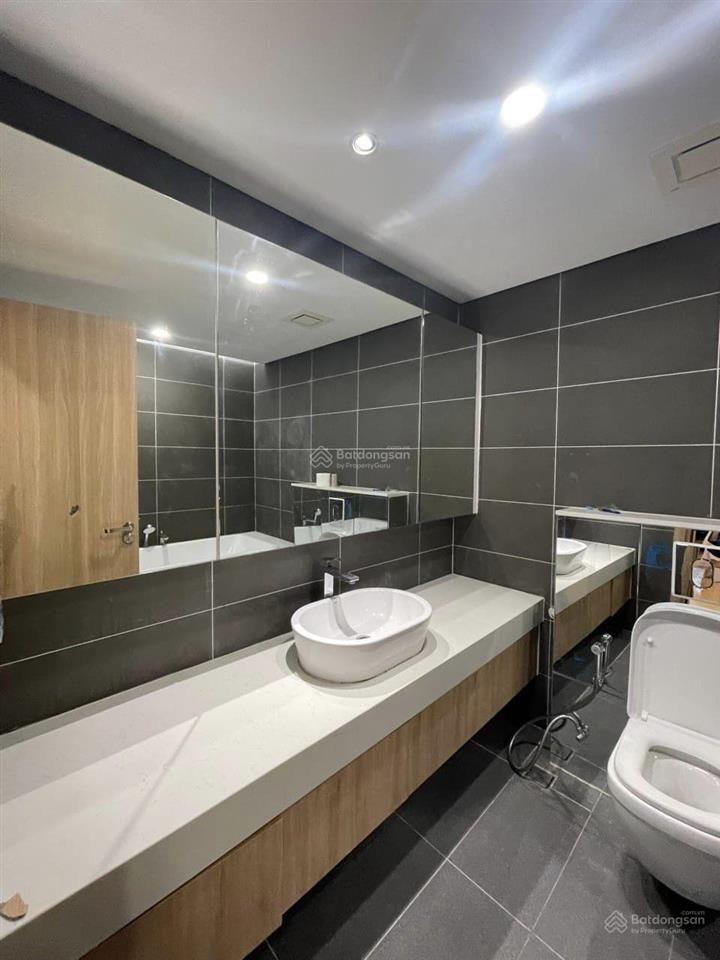 Chính chủ cần bán gấp chung cư fodacon bắc hà 85m2, 2 phòng ngủ, 2 vs chỉ 5.x tỷ