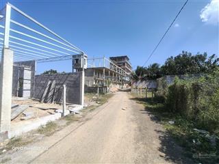 Đất thổ cư giá rẻ, đường rộng 5m gần đường liên thôn. xã suối hiệp, tỉnh khánh hòa