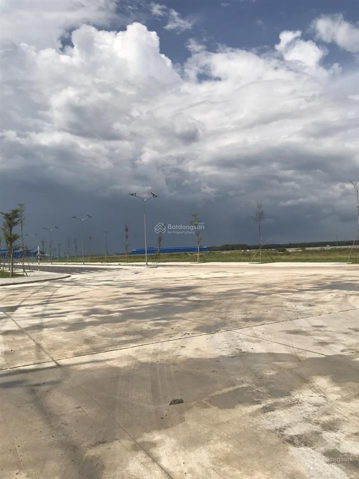 Bán 7700m2 đất khu công nghiệp nhị xuân
