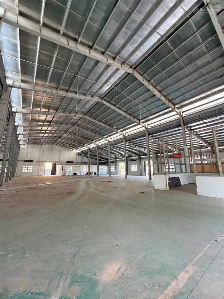 Cho thuê 3000m2 kho xưởng khu công nghiệp tân bình