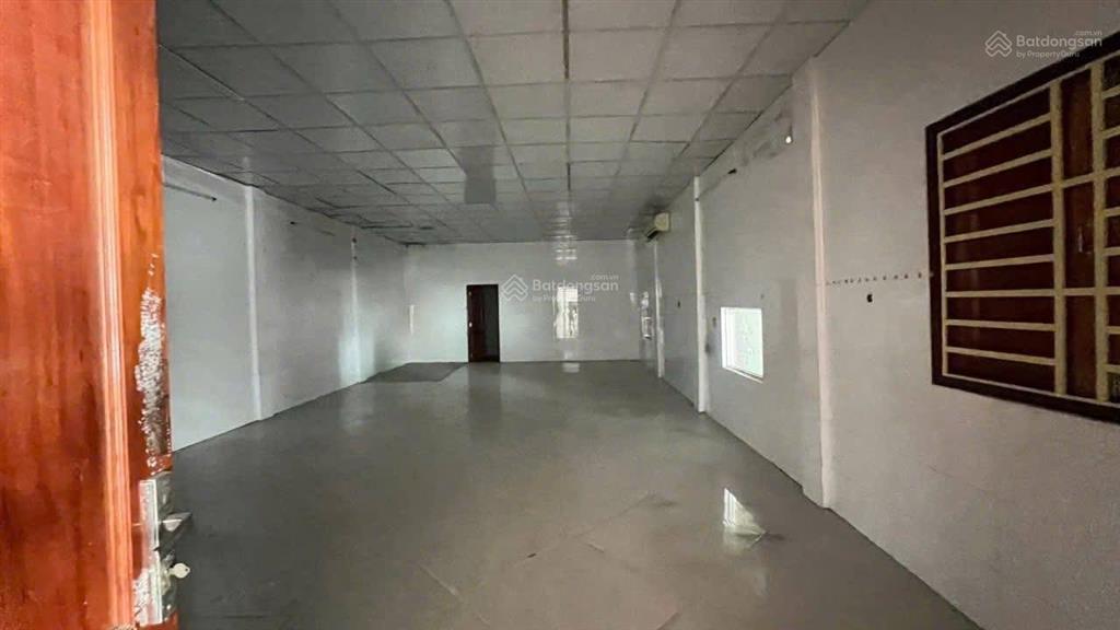 Cho thuê 400m kho xưởng cộng hòa tân bình