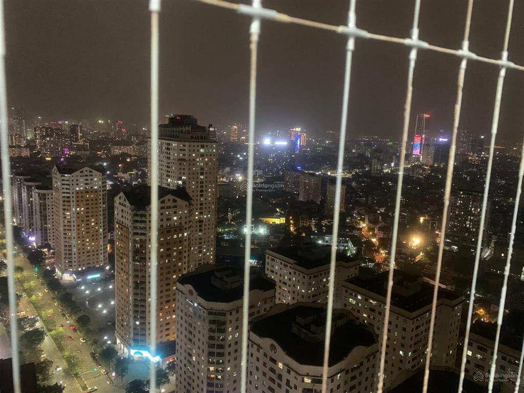 Bán căn hộ diamond flower 116m2 tầng cao 3pn 2wc không gian rộng tiện ích đầy đủ