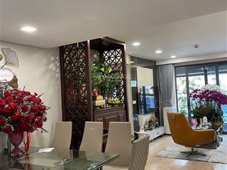 Bán căn hộ rivera park 92m2 tầng cao 3pn có slot ô tô không gian thoáng