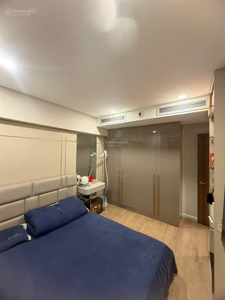 Bán căn hộ rivera park 92m2 tầng cao 3pn có slot ô tô không gian thoáng