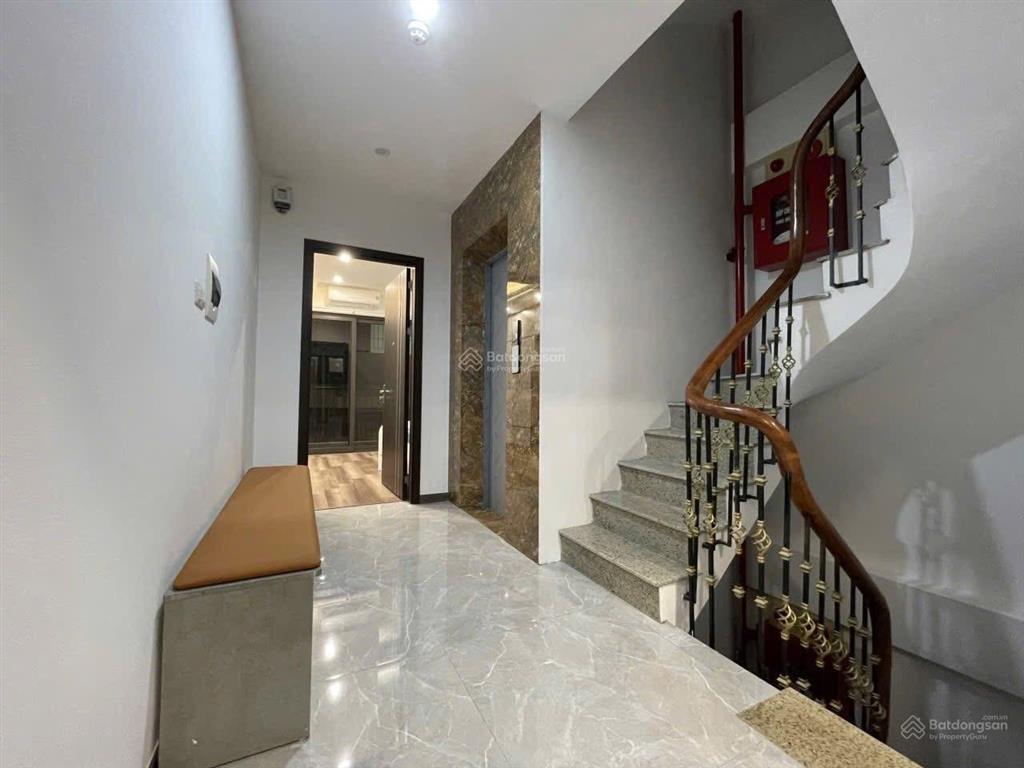 Bán ccmn vương thừa vũ 78m2 8 tầng 16 phòng doanh thu 75 triệu/tháng