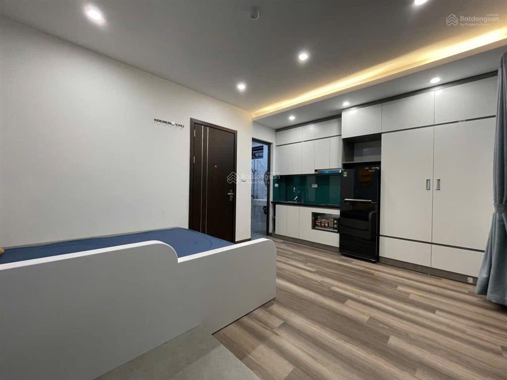 Bán ccmn vương thừa vũ 78m2 8 tầng 16 phòng doanh thu 75 triệu/tháng