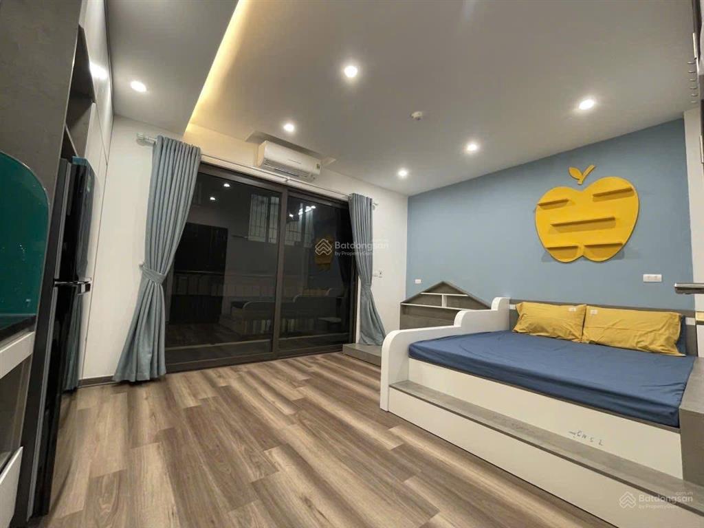 Bán ccmn vương thừa vũ 78m2 8 tầng 16 phòng doanh thu 75 triệu/tháng