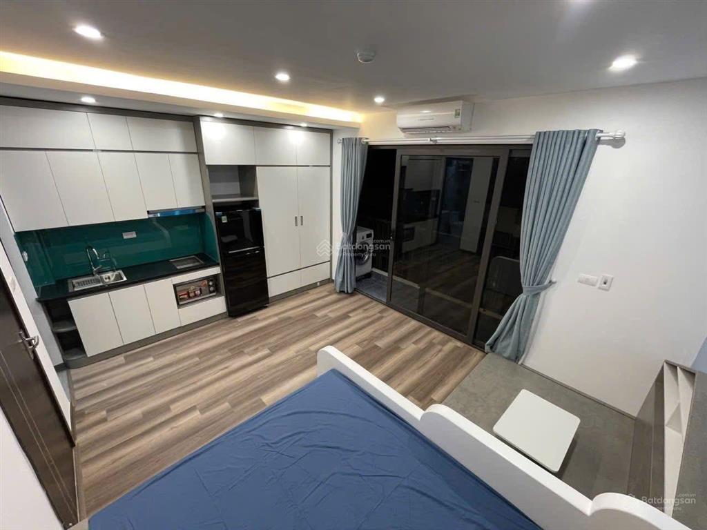 Bán ccmn vương thừa vũ 78m2 8 tầng 16 phòng doanh thu 75 triệu/tháng