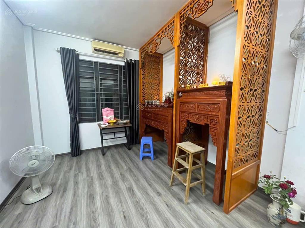 Bán nhà khương trung thanh xuân 32m2 gần ô tô full nội thất ở ngay