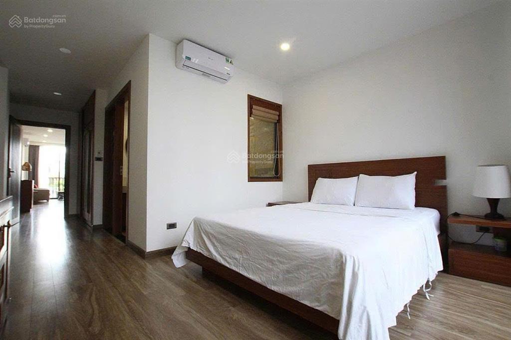 Bán nhà thịnh quang đống đa 31m2 5 tầng gần phố thoáng trước sau