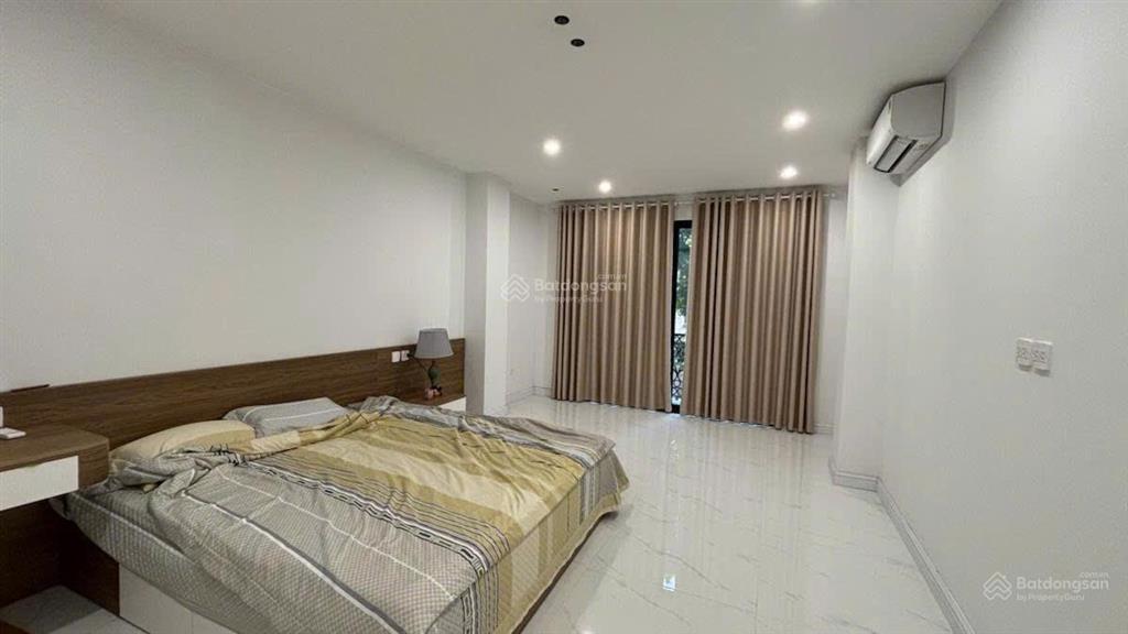 Bán nhà mặt phố nguyễn thái học ba đình 7 tầng thang máy kinh doanh
